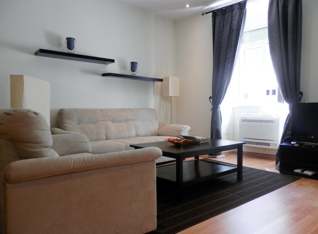 Downtown, Cozy Apartment In Lisbon Bilik gambar